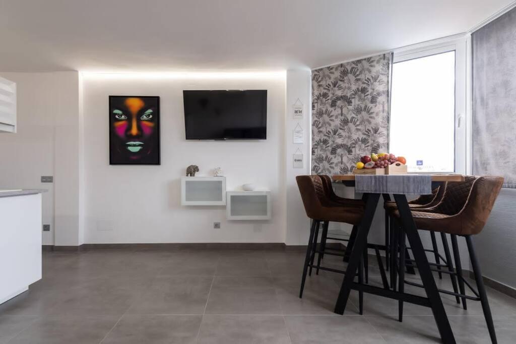 Appartamento Attico Playa De Ingles Con Parking E Piscina Playa del Inglés Esterno foto